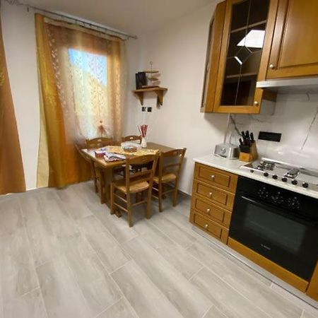 Alloggio Vista Mare Macrescia Ριοματζόρε Εξωτερικό φωτογραφία