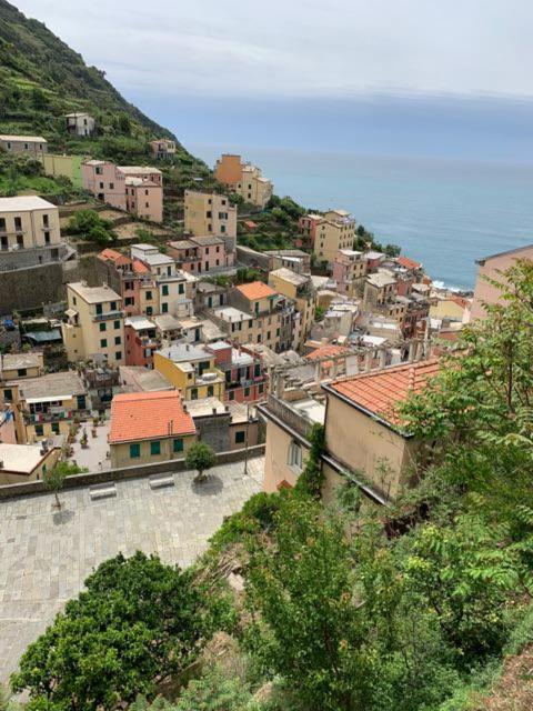 Alloggio Vista Mare Macrescia Ριοματζόρε Εξωτερικό φωτογραφία