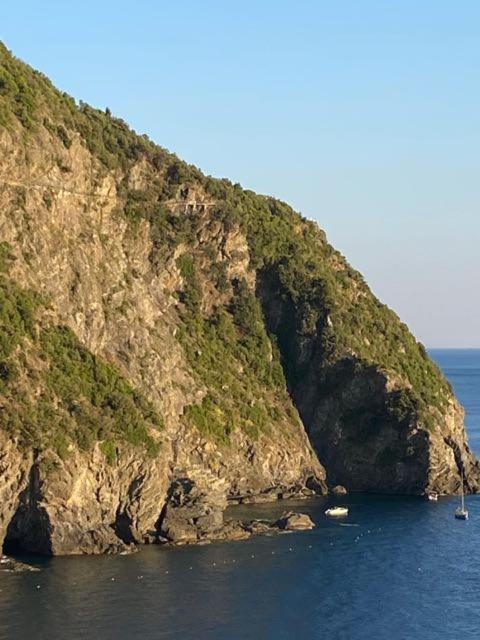 Alloggio Vista Mare Macrescia Ριοματζόρε Εξωτερικό φωτογραφία