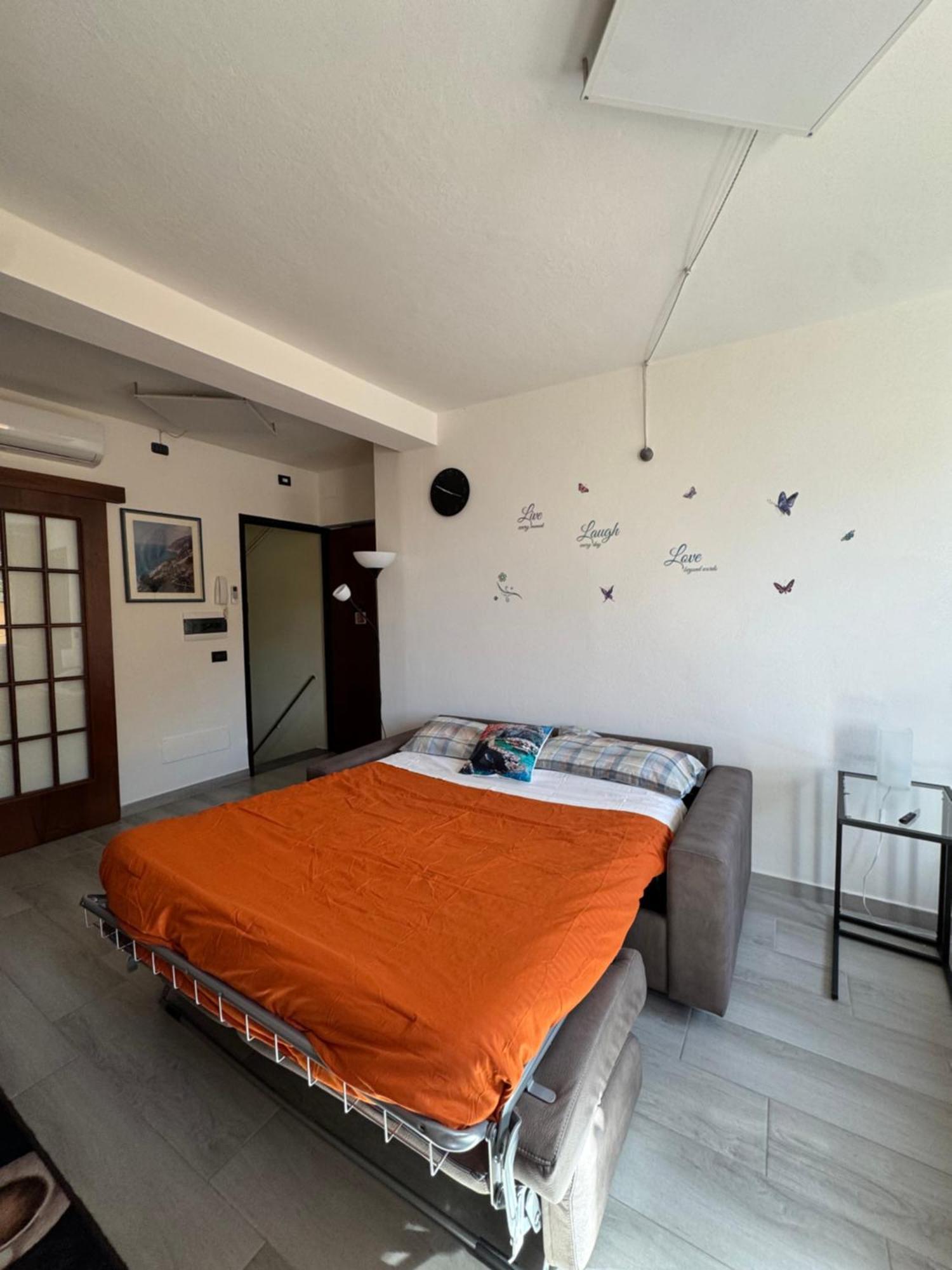 Alloggio Vista Mare Macrescia Ριοματζόρε Εξωτερικό φωτογραφία